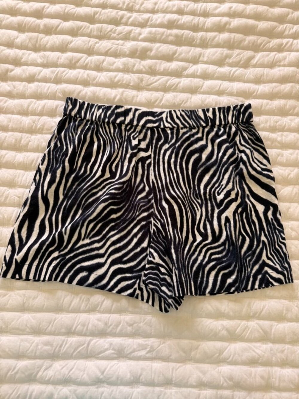 MICHAEL Michael Kors Linen Blend Navy Zebra Print Shorts L